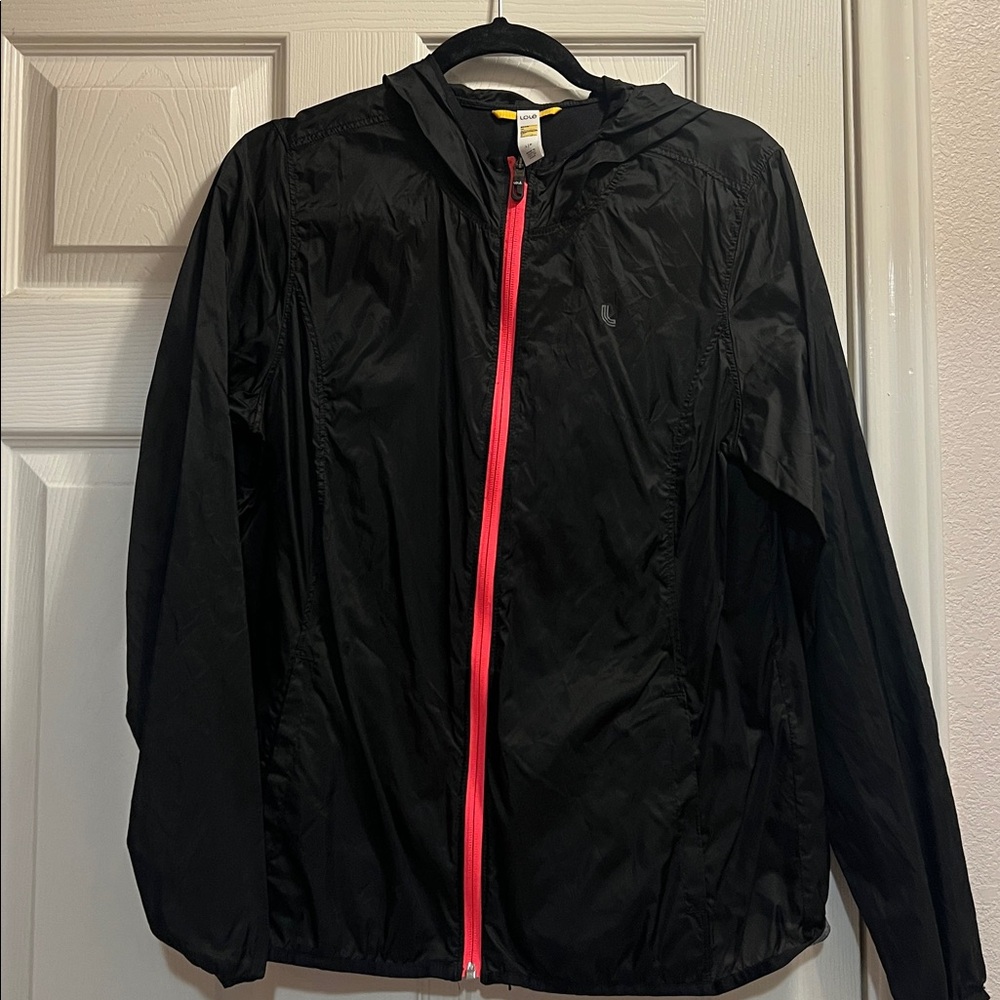 Lolë jacket